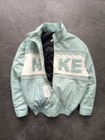 Yeşil Dolumlu Nike Ceket