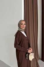 KOL MANŞETİ DÜĞMELİ UZUN HIRKA