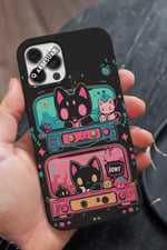 İphone Uyumlu Çizim Kedi Tasarımlı Premium Telefon Kılıfı Siyah (Model Seçiniz)
