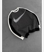 ÇİZGİ NİKE SWEAT