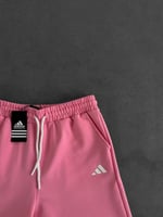 PEMBE LOGO ADİDAS ŞORT