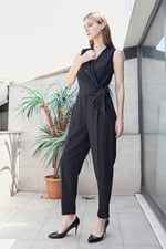 %100 Iyocell Akıcı Şık Kumaş Anvelop Kruvaze Bağcıklı Cepli Önü Pileli Dar Paça Tulum -Siyah