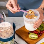 650 ml Take-go Kaşıklı Hazneli Meyveli Müsli Kabı Piknik Iş Yoğurt Süt Bardağı Kapaklı ve Kaşıklı Kahvaltı Bardakları, Tahıl Tepesi Yulaf Ezmesi Granola (Turkuaz)