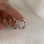 925 Ayar Gümüş Büküm Sarma Küpe