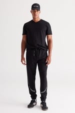 AC&Co/Altınyıldız Classics 2'li Slim Fit Dar Kesim V Yaka%100 Pamuk Tişört