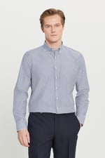 AC&Co/Altınyıldız Classics Kolay Ütülenebilir Comfort Fit Geniş Kesim Klasik Yaka Gömlek