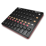 Akai Professional MIDIMIX - USB MIDI Controller Mikseri Atanabilir ve Ana Kısıcılara Sahip, 24 Düğme ve 16 Düğme, Ableton Live ile 1-1 Eşleştirme