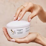 Alfaparf Diamond Illuminating Linen Semi Mask 200ml