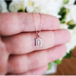 Altın Sepeti Rose Mini Bagetli Kolye