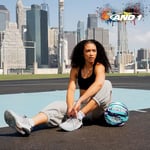 AND1 Ultra Grip Basketbol: Resmi Düzenleme Boyutu 7 (74,9 cm) Kauçuk Basketbol - Derin Kanallı İnşaat Sokak Topu, İç Mekan Dış Mekan Basketbol Oyunları İçin Üretilmiştir