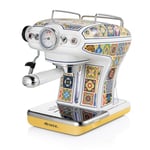 Ariete Positano Espresso Kahve Makinesi 1389/1P - Maxi Cappuccino Cihazı, Süt Köpürtme Başlığı, 850 Watt, 0,9 Litre Çıkarılabilir Su Tankı, Çıkarılabilir Damlama Tepsisi ve Bardak Tutucu