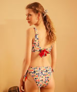Bağlama Detaylı Bikini Üstü