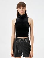 Balıkçı Yaka Bluz Crop Kolsuz Kadife