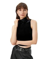 Balıkçı Yaka Bluz Crop Kolsuz Kadife