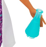 Barbie® Bilim Laboratuarı Oyun Seti, Barbie® Bilim Laboratuvarı oyun seti, 2 bebek, laboratuvar tezgahı ve 10'dan fazla aksesuar, HJY95