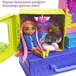 Barbie Extra Mini ve Hayvan Dostları'nın Seyahat Maceraları Oyun Seti, 2 yavru köpek ve Barbie Extra mini bebek, havuz, kaydırak, parti salonu ve aksesuarlar, 3 yaş ve üzeri HDY91