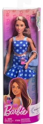 Barbie Puantiyeli kıyafeti ve aksesuarlarıyla tip 1 diyabeti olan Barbie Fashionistas bebek, HYT97