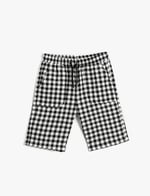 Beli Bağcıklı Ekose Şort Diz Üstü
