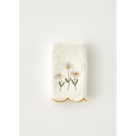 Bella Maison Daisy Scallop Kenar El Havlusu Bej (30x50 Cm) Bej