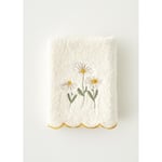 Bella Maison Daisy Scallop Kenar Yüz Havlusu Bej (50x90 Cm) Bej