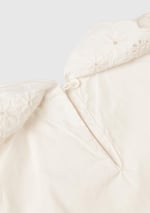 Benetton Kız Çocuk Krem Bebe Yaka Çiçek Motifli Kolları Fırfırlı Gömlek