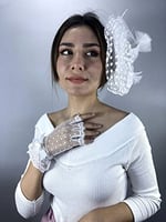 Beyaz Kısa Parmak Gelin Eldiveni Ve Vualet Takımı