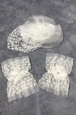 Beyaz Vualet Nikah Şapkası Saç Aksesuarı Ve Puanlı Taşlı Hera Çift Bilek Aksesuarı
