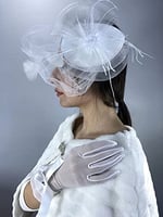 Beyaz Vualet Ve Beyaz Büyük Fiyonklu Eldiven Nikah Takımı