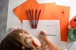 BIC Kids Tropicolors Kuru Boya Kalemi 24 Renk, Kıymık Oluşturmaz, Ağaç Kesilmeden Üretilmiştir, Çiğnemeye Dayanıklı