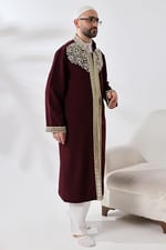 Bordo Hakim Yaka Erkek Namaz Elbisesi Şerit Nakış İşlemeli İmam Cübbesi