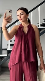 Bordo Kendinden Dokulu Bağlamalı Bluz-Pantolon Takım - Bedenler: S, M