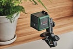 Bosch Home & Garden Quigo Green Çizgi Lazer (Daha İyi Görünürlük için Yeşil Lazer Teknolojisi, +/- 0,6 mm/m'lik iyileştirilmiş hassasiyet ve 12 m'ye kadar çalışma aralığı)