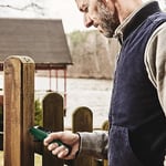 Bosch Home & Garden UniversalHumid Ahşap Nem Ölçer (Tüm Ahşap Grupları için Geniş Ölçüm Aralığı, Ahşap Tipi Ön Seçimi, Geri Dönüştürülmüş Karton Kutu)