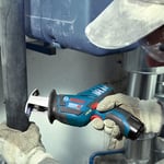 Bosch Professional GSA 12V-LI Akülü Panter Testere (12 Volt, SOLO, Ahşapta kesme derinliği: 65 mm, 3.000 strok/dk, Karton Kutuda)