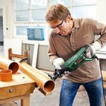 Bosch PSA 700 E Panter Testere, Güçlü 710 Watt Motor, Ahşapta kesme kalınlığı: 150 mm, Çelikte kesme kalınlığı: 10 mm, Testere bıçağı stroku: 20 mm, Yeşil