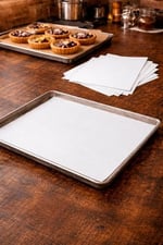 Broken Stone Yağlı Tepsi Pişirme Kağıdı 40x60 cm – 500 Adet | Yapışmaz Fırın Kağıdı, Gıda Temasına Uygun, Endüstriyel & Ev Kullanımı için (Fırın, Cafe, Pastane)