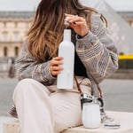 BrüMate Winesulator 25 oz Üç Duvarlı Yalıtımlı Şarap Kantini Paslanmaz Çelikten Üretilmiştir, 24 Saat Sıcaklık Tutma, Kırılmaz, Uyumlu Silikon Huni (Mermer) ile Birlikte Gelir
