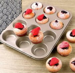 Busstier 12 Bölmeli Premium Metal Muffin ve Cupcake Tepsisi - Yapışmaz, Eşit Pişirme Özellikli Kalıp