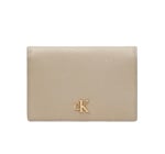 Calvin Klein MIN MONOGRAM 6CC FLAP CARDCASE Kadın Cüzdan