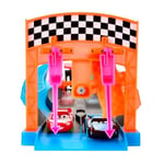 Cars Karanlıkta Parlayan Yarışçılar Pist Seti HPD80