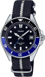 Casio MDV-10C-1A2VDF Kol Saati, Siyah-Lacivert, Standart
