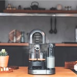 Cecotec Yarı Otomatik Kahve Makinesi Power-ccino 20 Chic Nera Serisi, Öğütülmüş Kahve ve Kapsül için 20 Bar, 0,7 L Süt Tankı, 1,7 L Su Tankı, Siyah