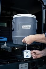 Coleman Daintree Extreme Sürahi Soğutucu | Taşınabilir Su Sürahisi ve İçecek Dispenseri, Dayanıklı Tasarım, Kolay Dökme Ağacı, Gri - Seçenekler: 10 litre varil, 2.7L Sürahi, 5.5L Sürahi, 15L Fıçı
