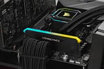 Corsair Vengeance RGB RS 16 GB (1 x 16 GB) DDR4 3.200MHz C16 Bellek (Dinamik RGB Aydınlatma, Intel ve AMD 300/400/500 Serisi ile Uyumlu) Siyah