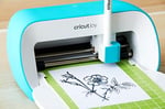 Cricut 2007964 StandardGrip Joy kesme matı, 11,4 cm x 16,5 cm (4,5 inç x 6,5 inç), küçük - Seçenekler: Standart kavrama (küçük), LightGrip (büyük)...