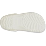 Crocs Classic Clogs With Floral Cut Out Design Takunyaunisex-yetişkin