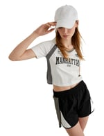 Crop Polo Tişört V Yaka Kısa Kollu Slim Fit