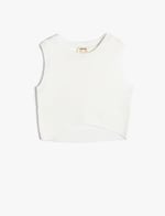 Crop Triko Atlet Halter Yaka Dar Kalıp Asimetrik Kesim