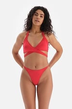 Dagi Kadın Boyundan Bağlı Bikini Üst, Örme