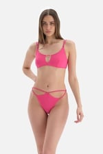 Dagi Kadın Bralet, Örme